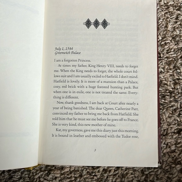 The Royal Diaries series (old belonging addressed blocked out) - Picture 2 of 5